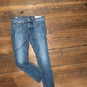 Rag & Bone Skinny Capri 29